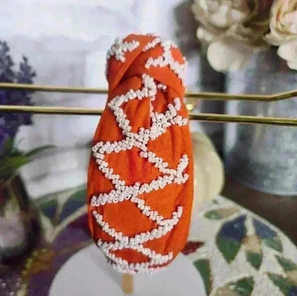 🍊🧡Beautiful beaded headband - Picture 2 of 3